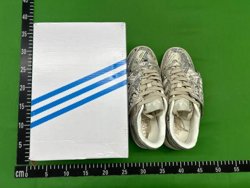 Adidas Jeremy Scott Money Wing Low Sneaker QC photo 2