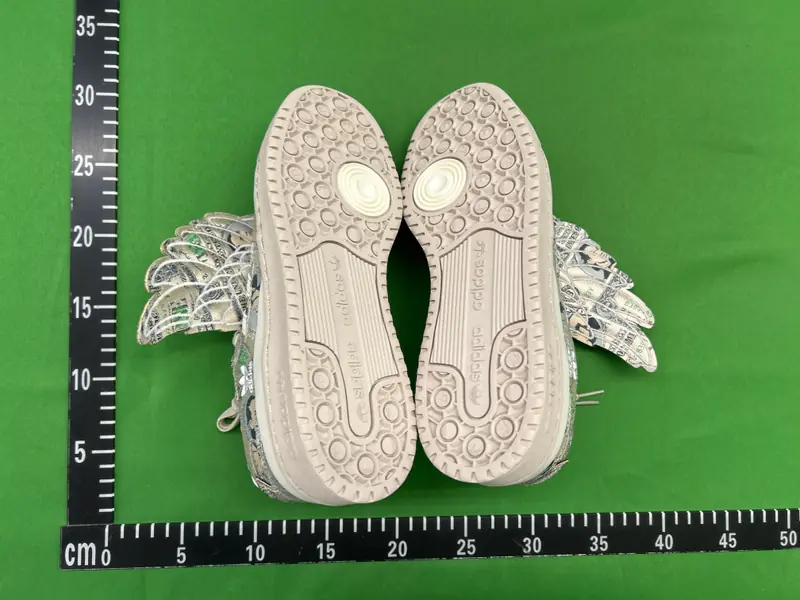 Adidas Jeremy Scott Money Wing Low Sneaker QC photo 8