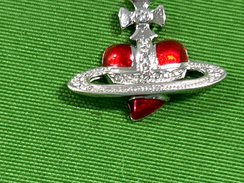 Vivienne Westwood Heart Necklace QC photo 3