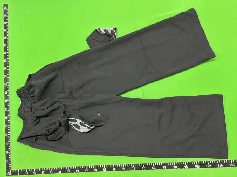 No E Mosen Confront Sweats QC photo 16