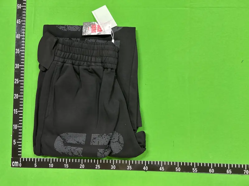 No E Mosen Confront Sweats QC photo 17