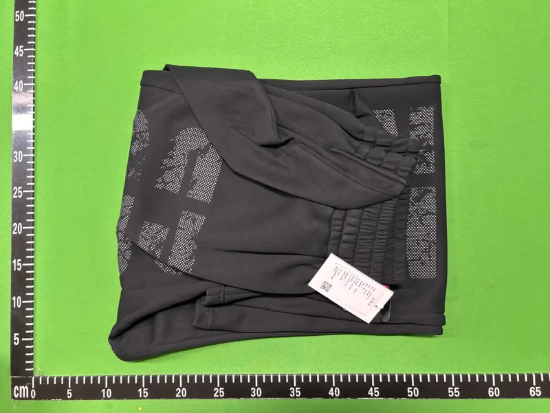 No E Mosen Confront Sweats QC photo 5