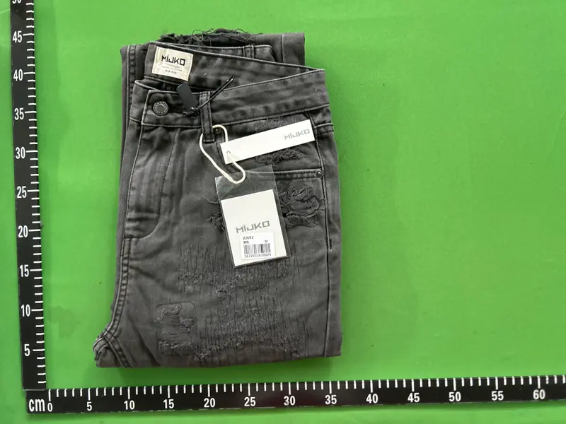 MIJKO Ripped Jeans QC photo 1
