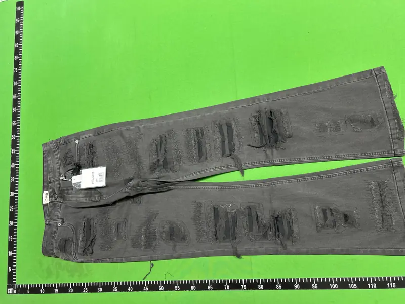 MIJKO Ripped Jeans QC photo 15