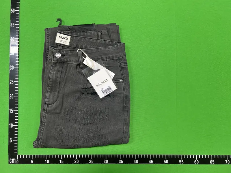 MIJKO Ripped Jeans QC photo 5
