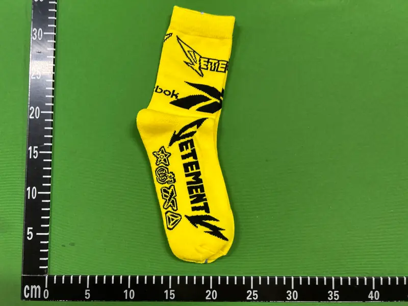 Vetements Socks QC photo 2