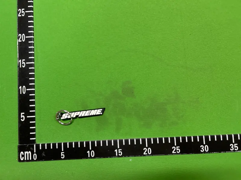 Supreme Bevel Logo KeyChain QC photo 19