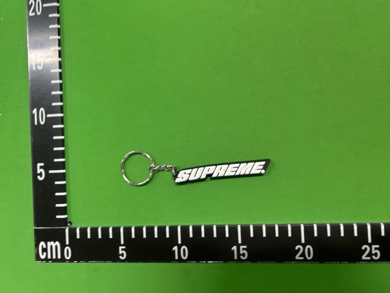 Supreme Bevel Logo KeyChain QC photo 8