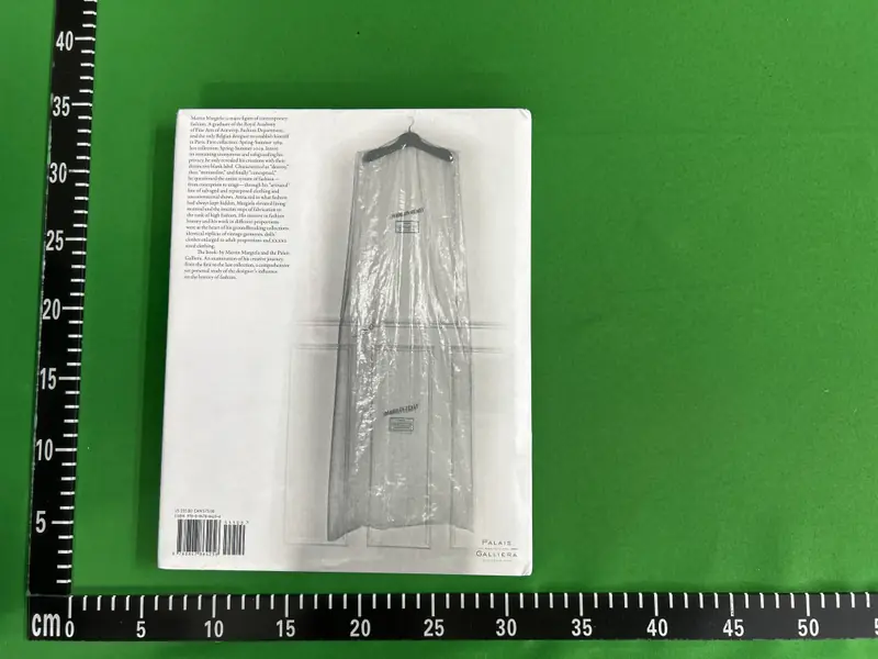 Designer Books QC photo 17