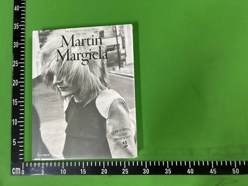 Designer Books QC photo 7