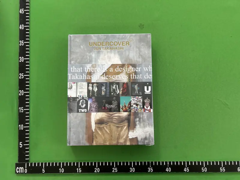 Designer Books QC photo 9