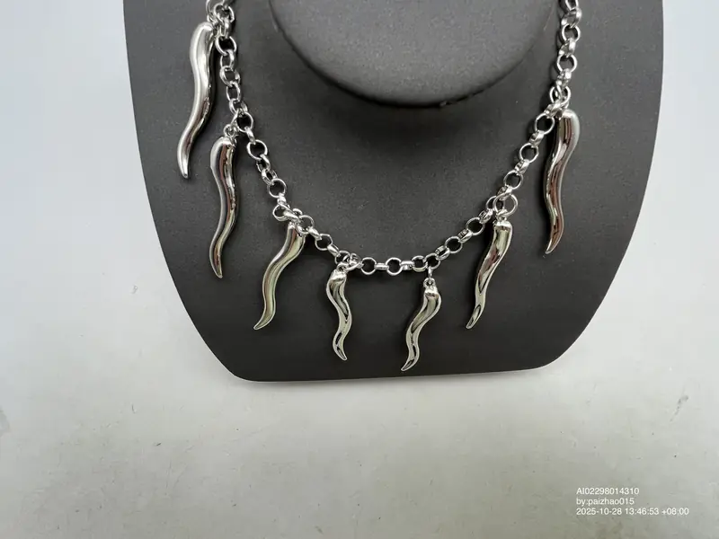 Metal Tooth Necklace QC photo 14