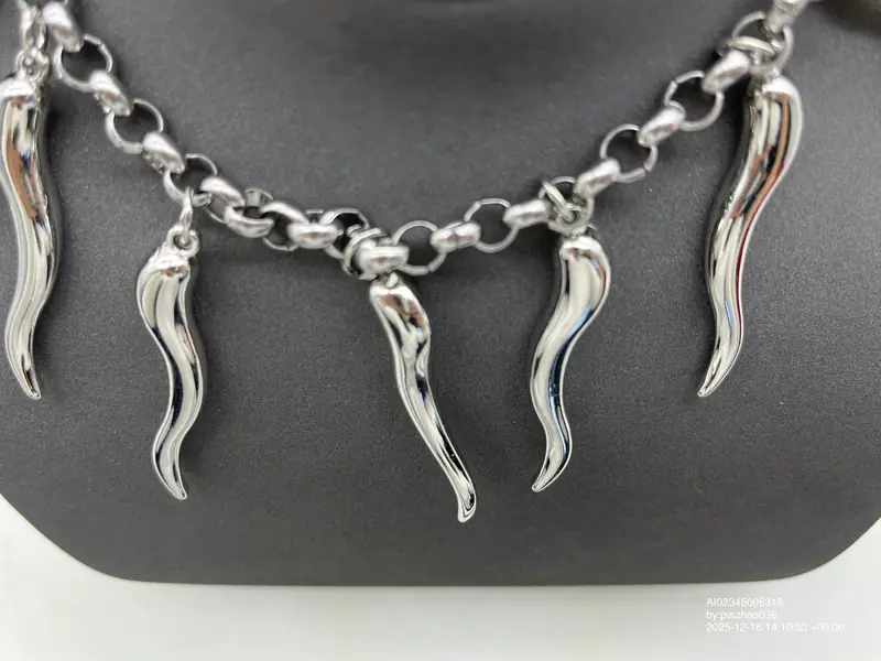 Metal Tooth Necklace QC photo 8