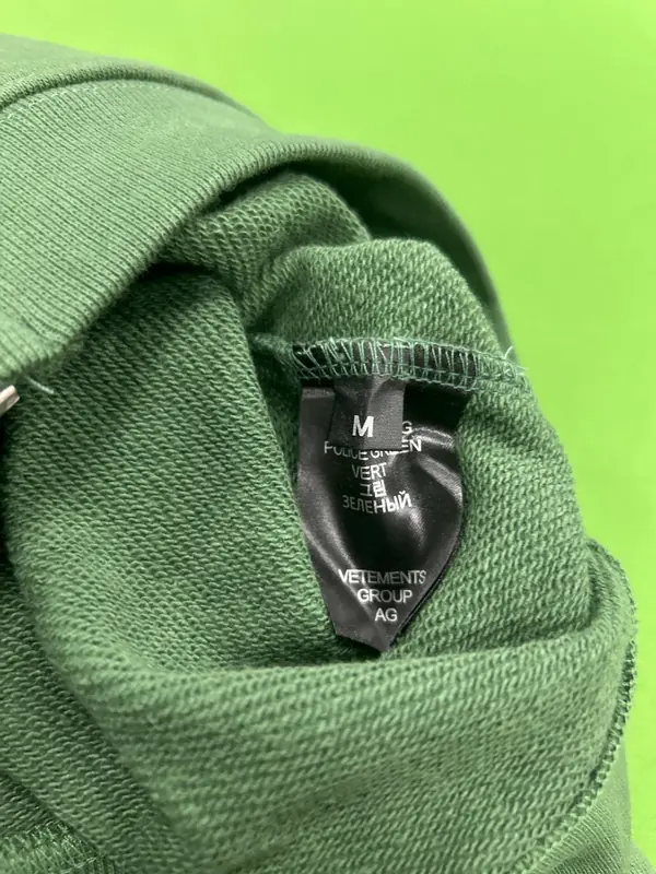 Vetements Polizei Zip-up QC photo 10