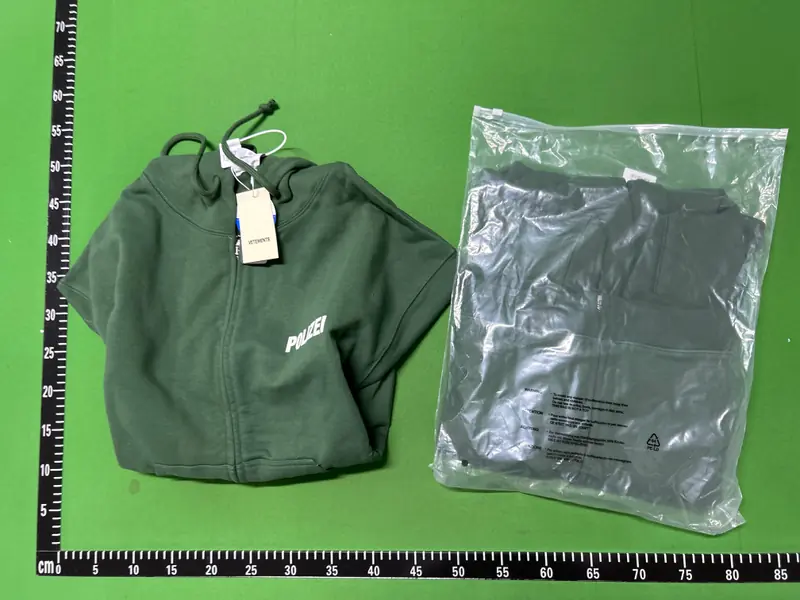 Vetements Polizei Zip-up QC photo 13
