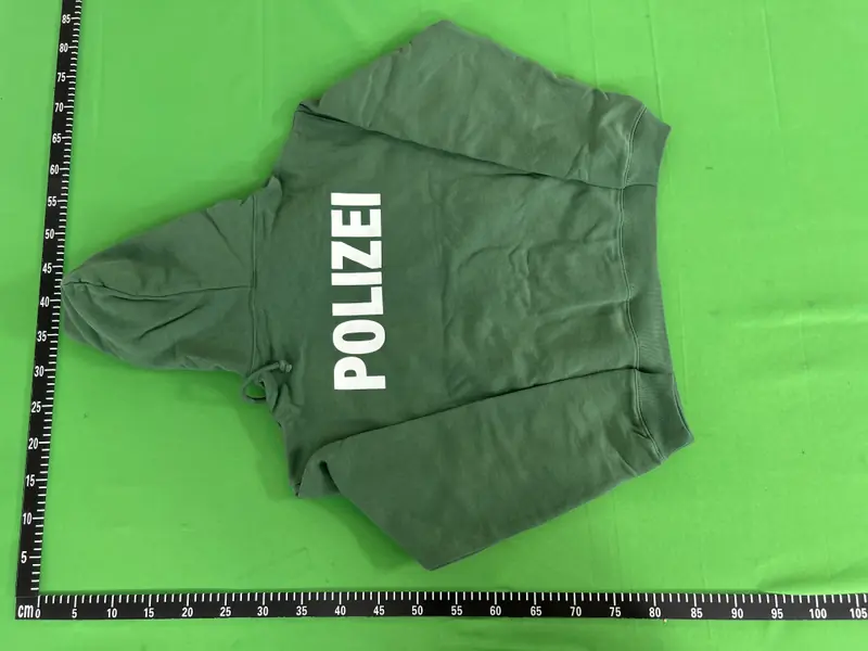 Vetements Polizei Zip-up QC photo 19