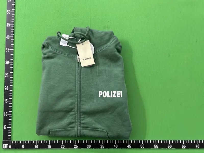 Vetements Polizei Zip-up QC photo 5