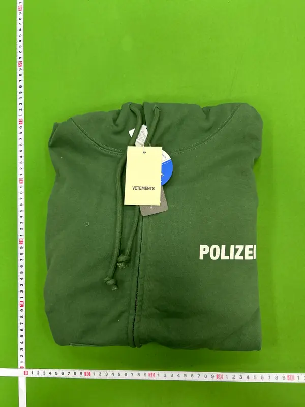 Vetements Polizei Zip-up QC photo 9