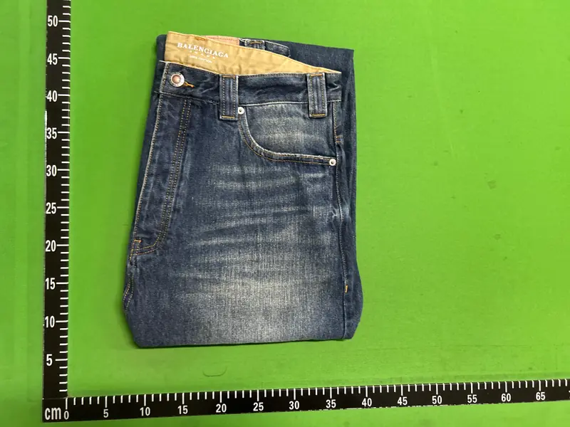 Balenciaga Baggy Jeans (Blue) QC photo 5