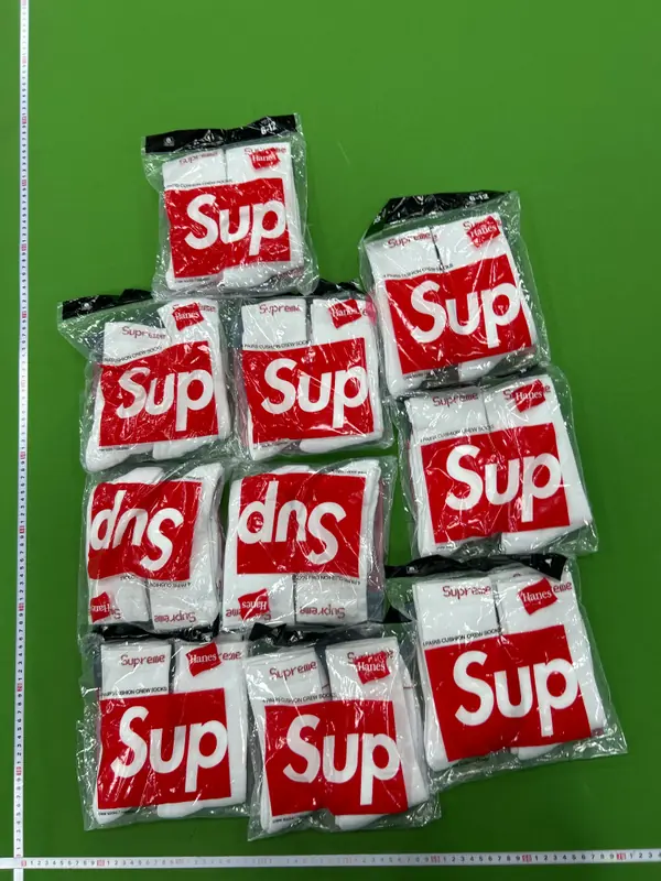 Supreme Socks 2 Pairs QC photo 11