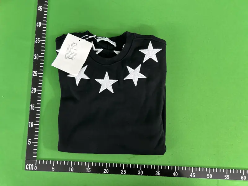 Givenchy Star Sweater QC photo 4