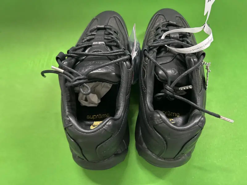 Supreme Nike 95 QC photo 11