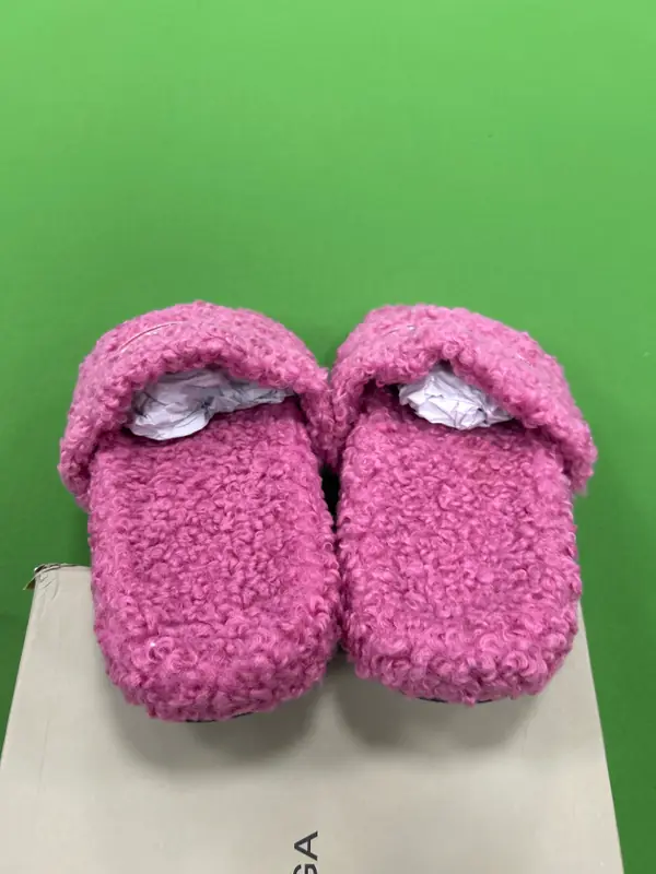 Balenciaga fur slides QC photo 10