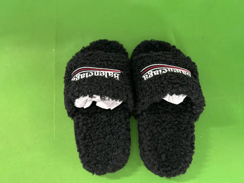 Balenciaga fur slides QC photo 3