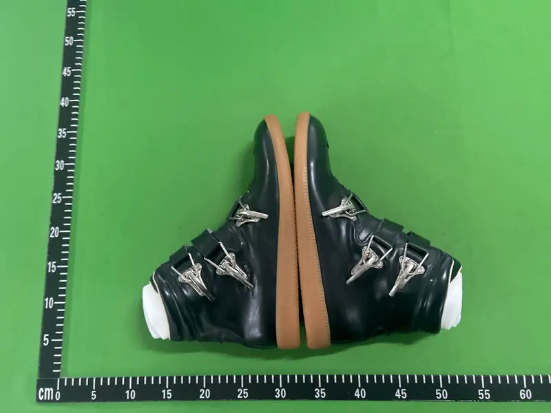 Maison Margiela Ski Buckle Gats QC photo 13
