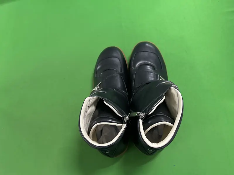 Maison Margiela Ski Buckle Gats QC photo 3