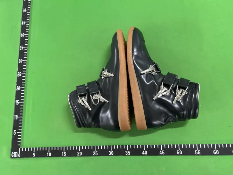 Maison Margiela Ski Buckle Gats QC photo 5