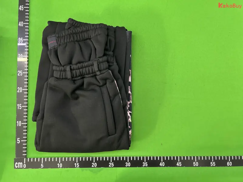 IG Brand Sweats QC photo 5