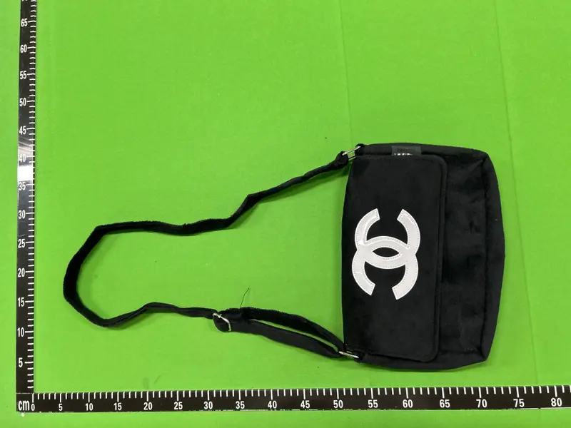 Vintage Chanel Messenger Bag QC photo 9