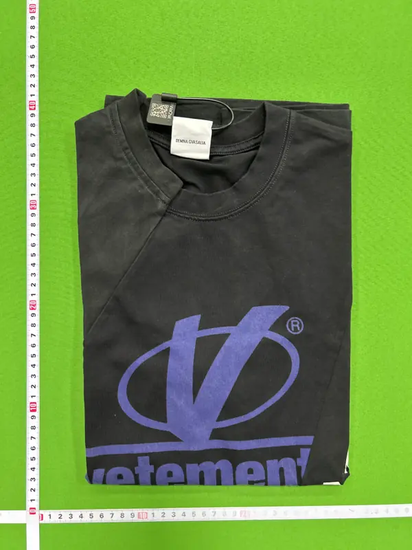 Vetements Deconstructed Zurich Shirt QC photo 5